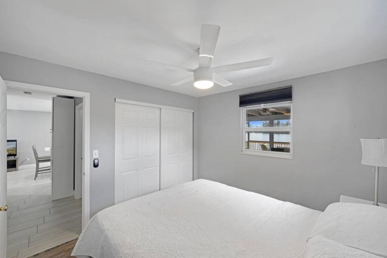 Lake House Unit 1 By Pmi Davie Bagian luar foto