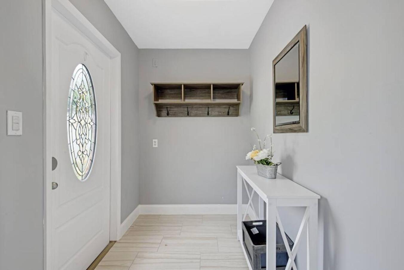 Lake House Unit 1 By Pmi Davie Bagian luar foto